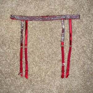 Victoria’s Secret Shine Strap Garter